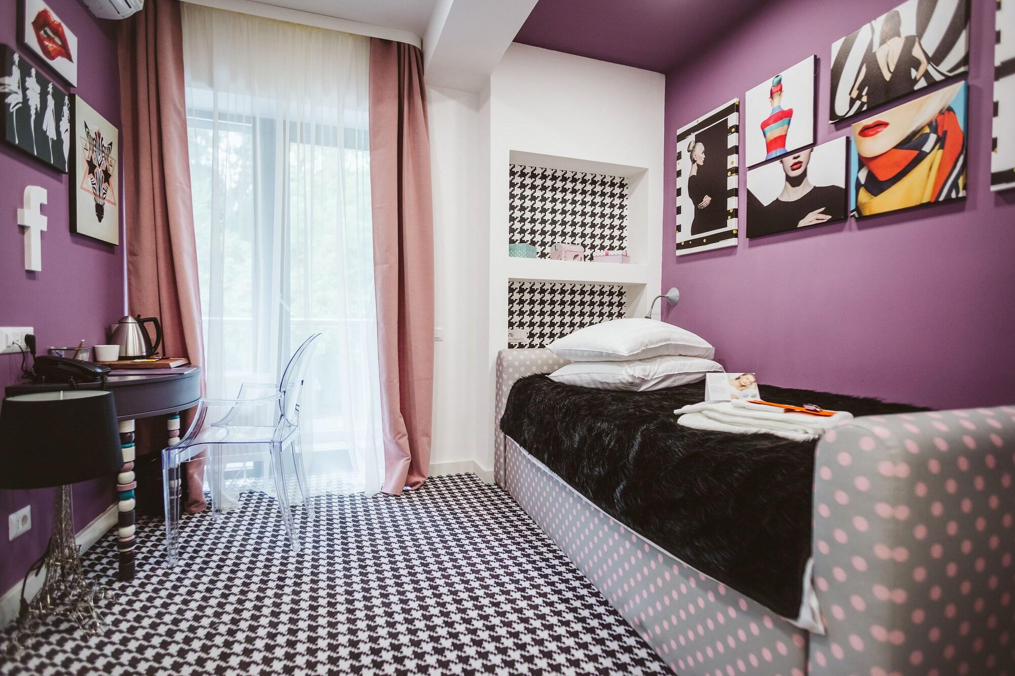 Lol Et Lola Hotel Cluj-Napoca Luaran gambar
